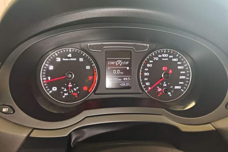 Used Audi Q3 2017 30 TFSI Fashion Model Instrument Cluster