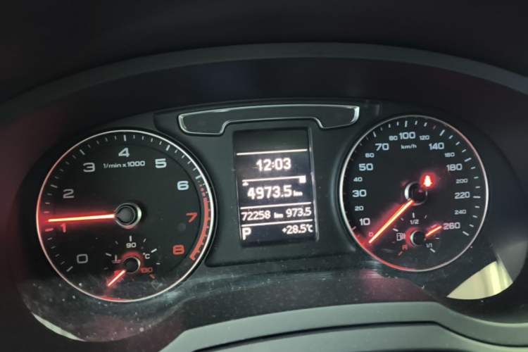 Used Audi Q3 2017 30 TFSI Fashion Model Instrument Cluster