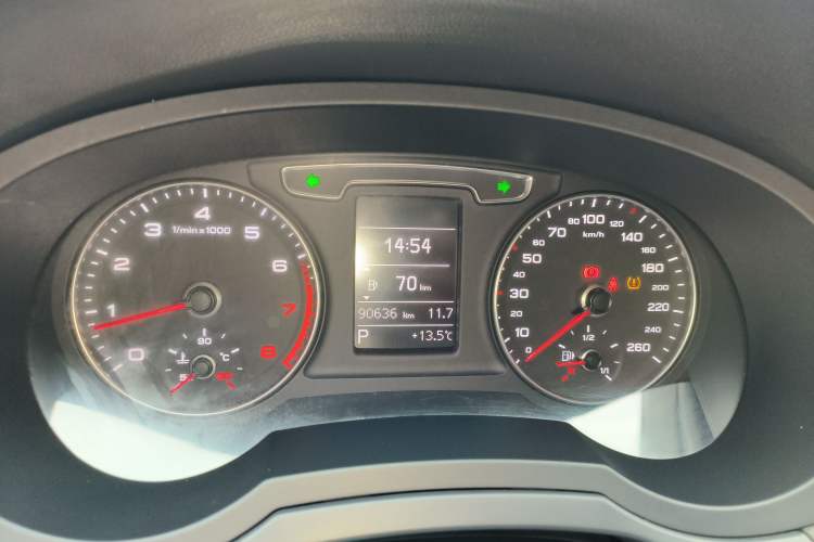 Used Audi Q3 2017 35 TFSI Fashion Model Instrument Cluster