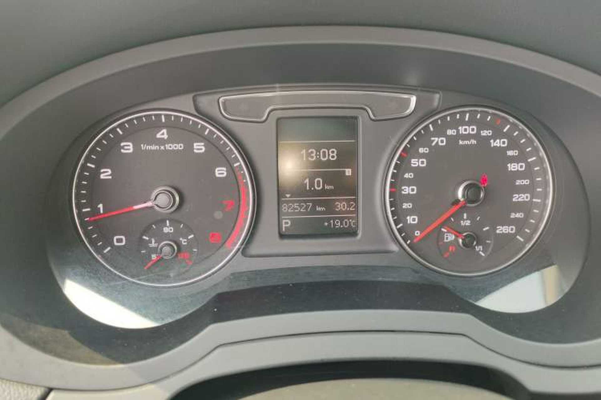 Used Audi Q3 2017 30 TFSI Fashion Model Instrument Cluster