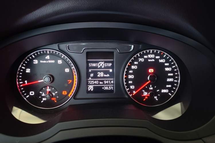 Used Audi Q3 2017 30 TFSI Fashion Model Instrument Cluster