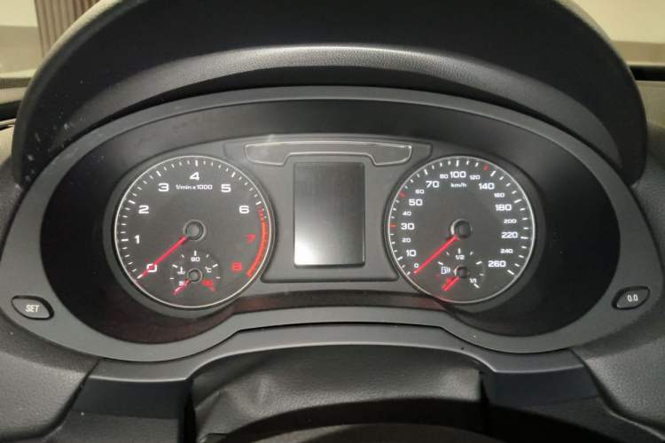 Used Audi Q3 2017 35 TFSI Fashion Model Instrument Cluster