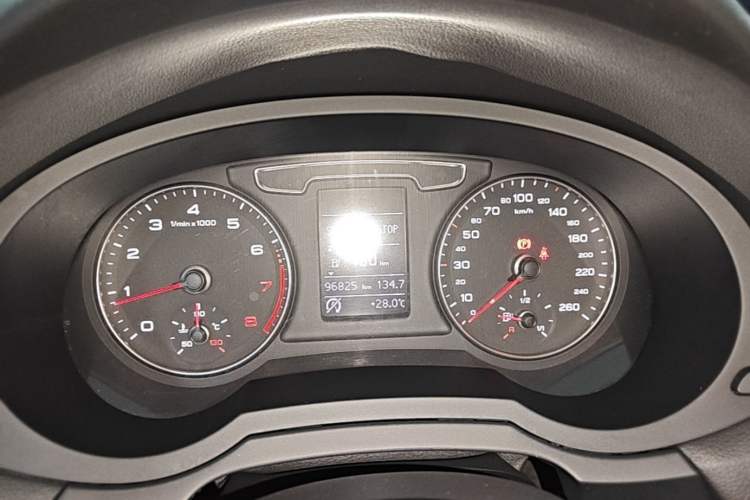 Used Audi Q3 2017 35 TFSI Fashion Model Instrument Cluster