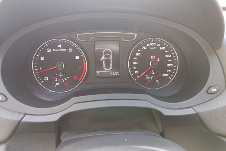 Used Audi Q3 2017 30 TFSI Fashion Model Instrument Cluster