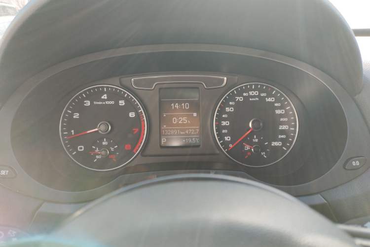 Used Audi Q3 2017 35 TFSI Fashion Model Instrument Cluster