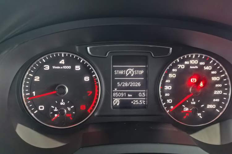 Used Audi Q3 2017 30 TFSI Fashion Model Instrument Cluster