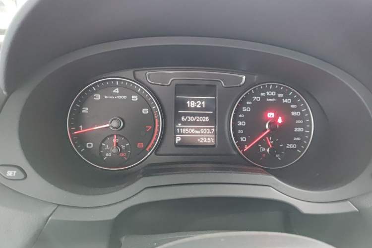 Used Audi Q3 2017 30 TFSI Fashion Model Instrument Cluster