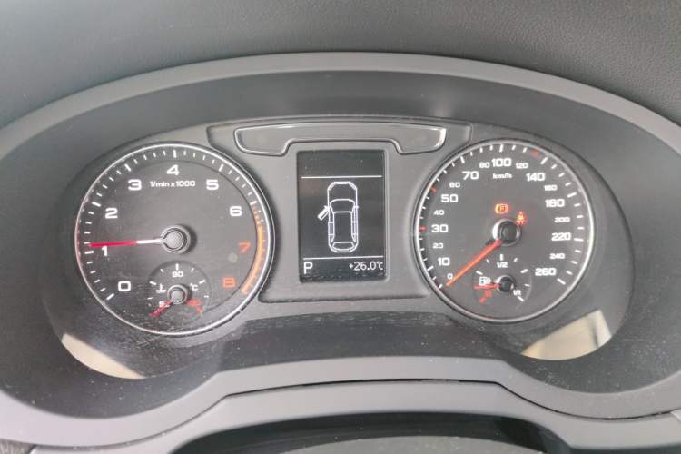 Used Audi Q3 2017 35 TFSI Fashion Model Instrument Cluster