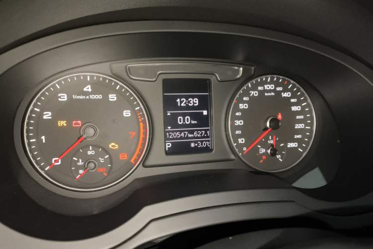 Used Audi Q3 2017 30 TFSI Fashion Model Instrument Cluster
