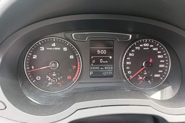 Used Audi Q3 2017 30 TFSI Fashion Model Instrument Cluster