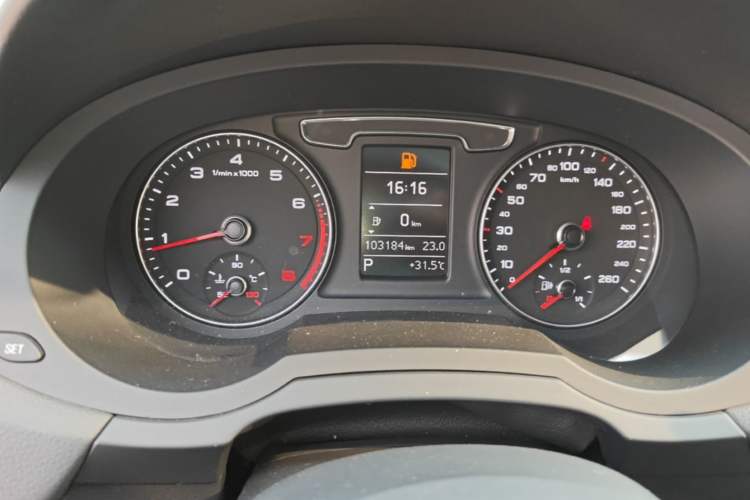 Used Audi Q3 2017 30 TFSI Fashion Model Instrument Cluster
