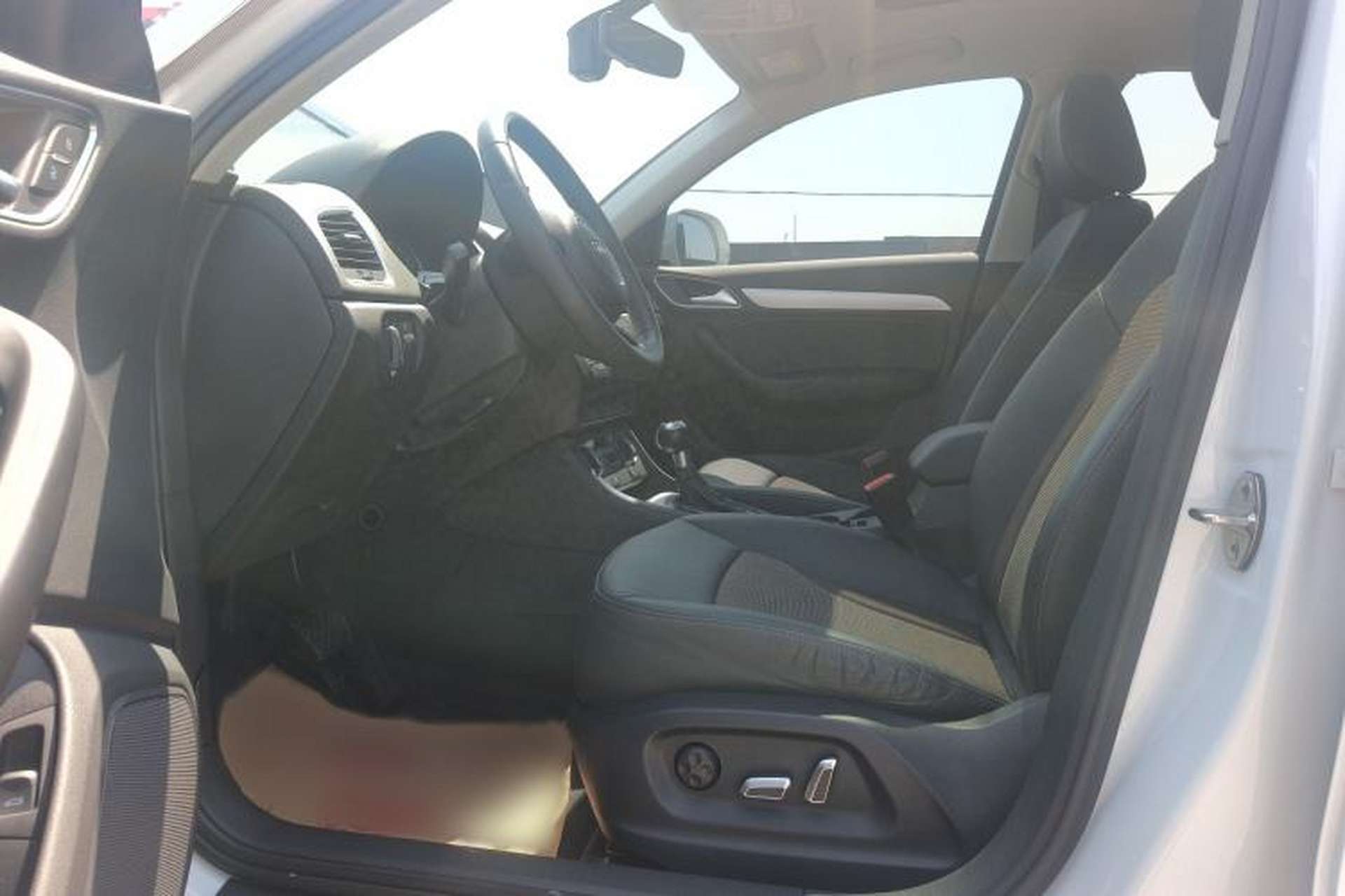 Used Audi Q3 2017 30 TFSI Fashion Model Interior 1