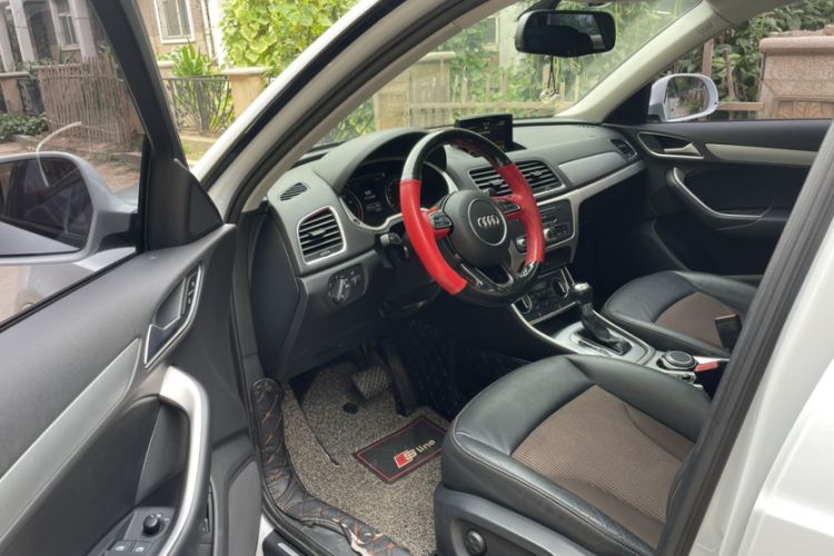 Used Audi Q3 2017 35 TFSI Fashion Model Interior 2