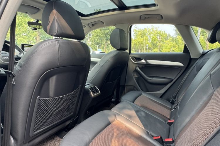 Used Audi Q3 2017 30 TFSI Fashion Model Interior 2