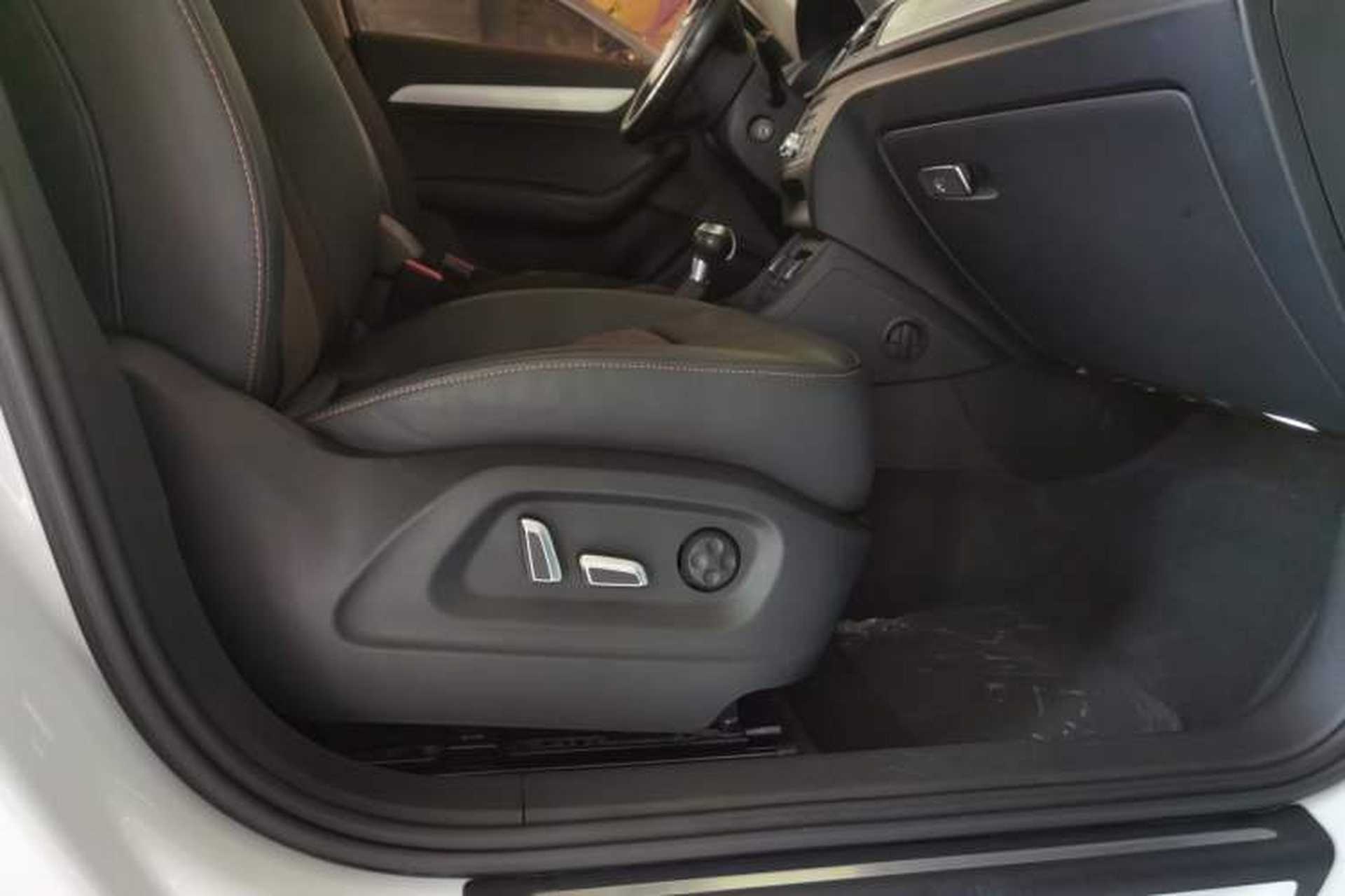 Used Audi Q3 2017 30 TFSI Fashion Model Interior 6
