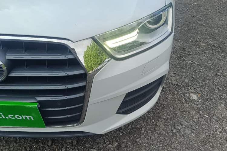 Used Audi Q3 2017 30 TFSI Fashion Model Left Front Headlight