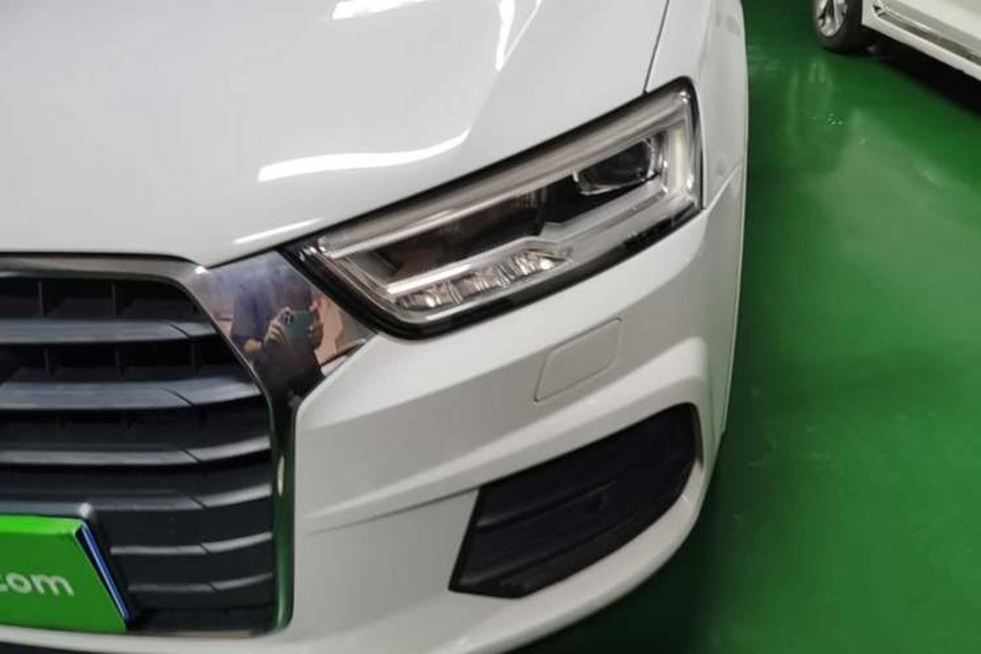 Used Audi Q3 2017 30 TFSI Fashion Model Left Front Headlight