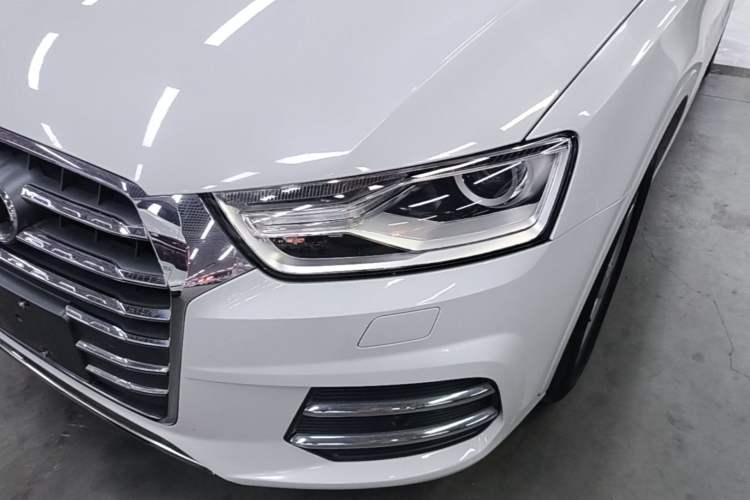 Used Audi Q3 2017 35 TFSI Fashion Model Left Front Headlight