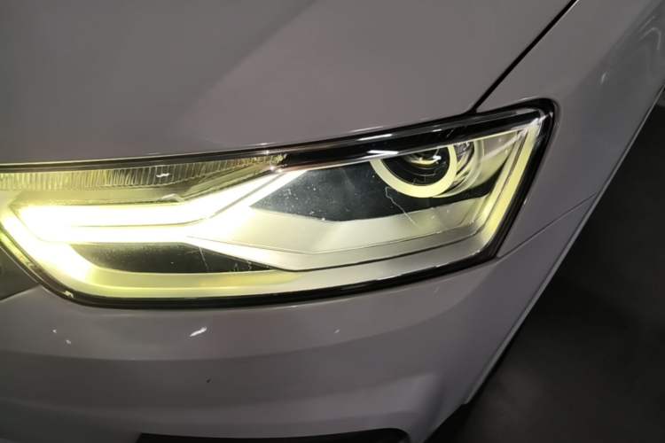Used Audi Q3 2017 35 TFSI Fashion Model Left Front Headlight