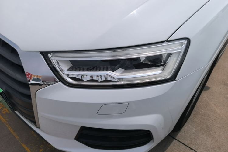 Used Audi Q3 2017 30 TFSI Fashion Model Left Front Headlight