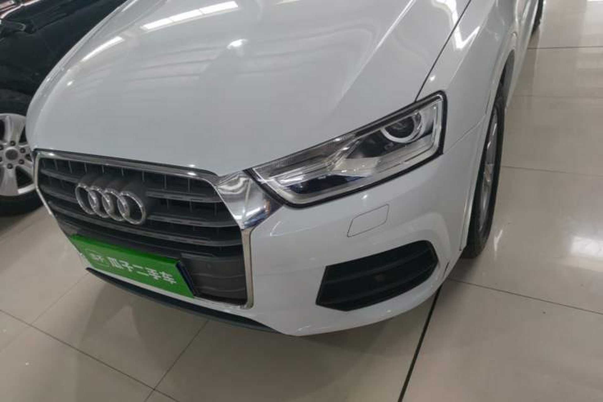 Used Audi Q3 2017 30 TFSI Fashion Model Left Front Headlight