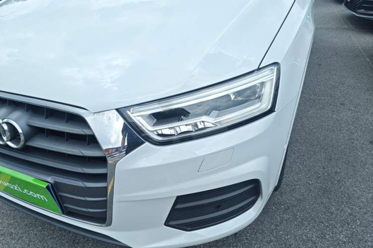 Used Audi Q3 2017 30 TFSI Fashion Model Left Front Headlight