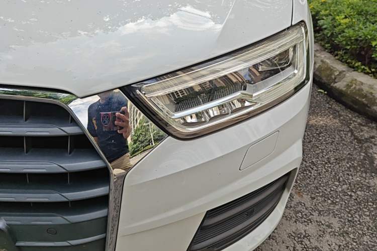 Used Audi Q3 2017 30 TFSI Fashion Model Left Front Headlight