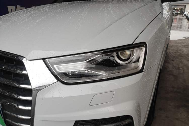 Used Audi Q3 2017 30 TFSI Fashion Model Left Front Headlight