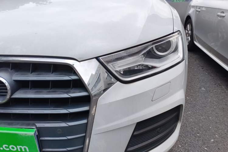 Used Audi Q3 2017 30 TFSI Fashion Model Left Front Headlight