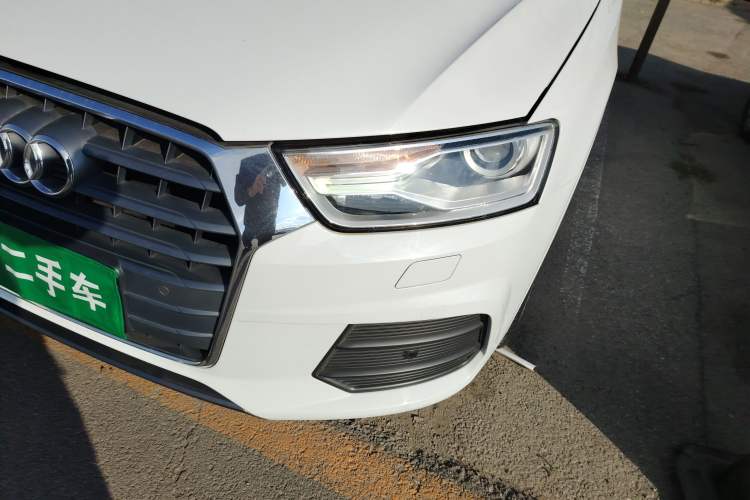 Used Audi Q3 2017 30 TFSI Fashion Model Left Front Headlight