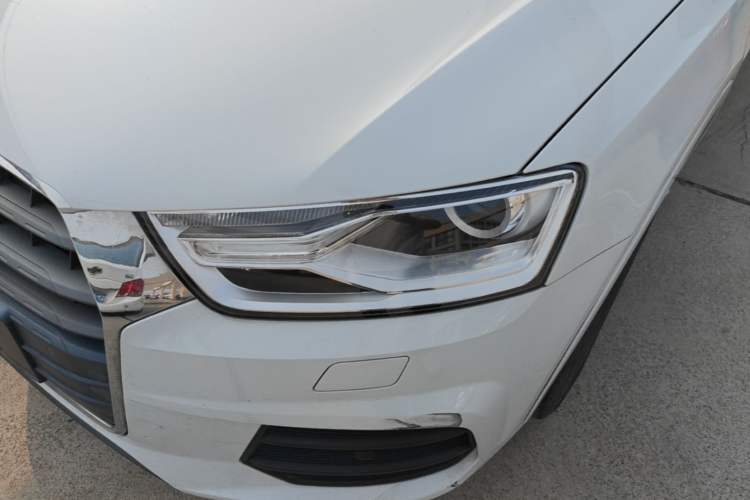 Used Audi Q3 2017 30 TFSI Fashion Model Left Front Headlight