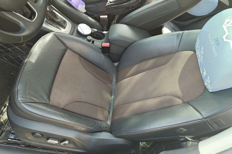 Used Audi Q3 2017 35 TFSI Fashion Model Left Front Seat