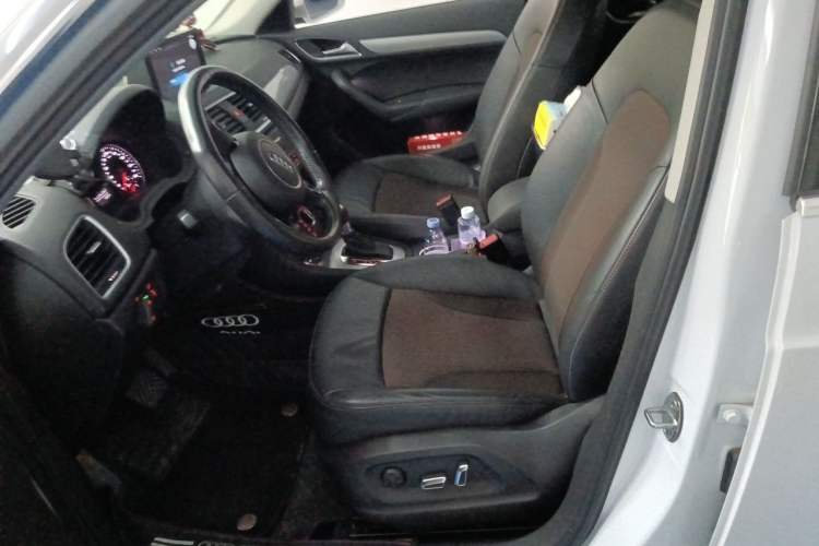 Used Audi Q3 2017 30 TFSI Fashion Model Left Front Seat