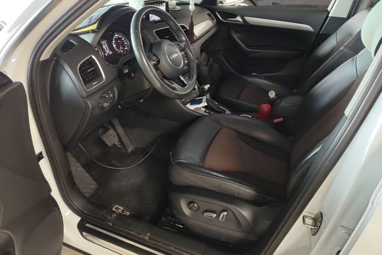 Used Audi Q3 2017 30 TFSI Fashion Model Left Front Seat