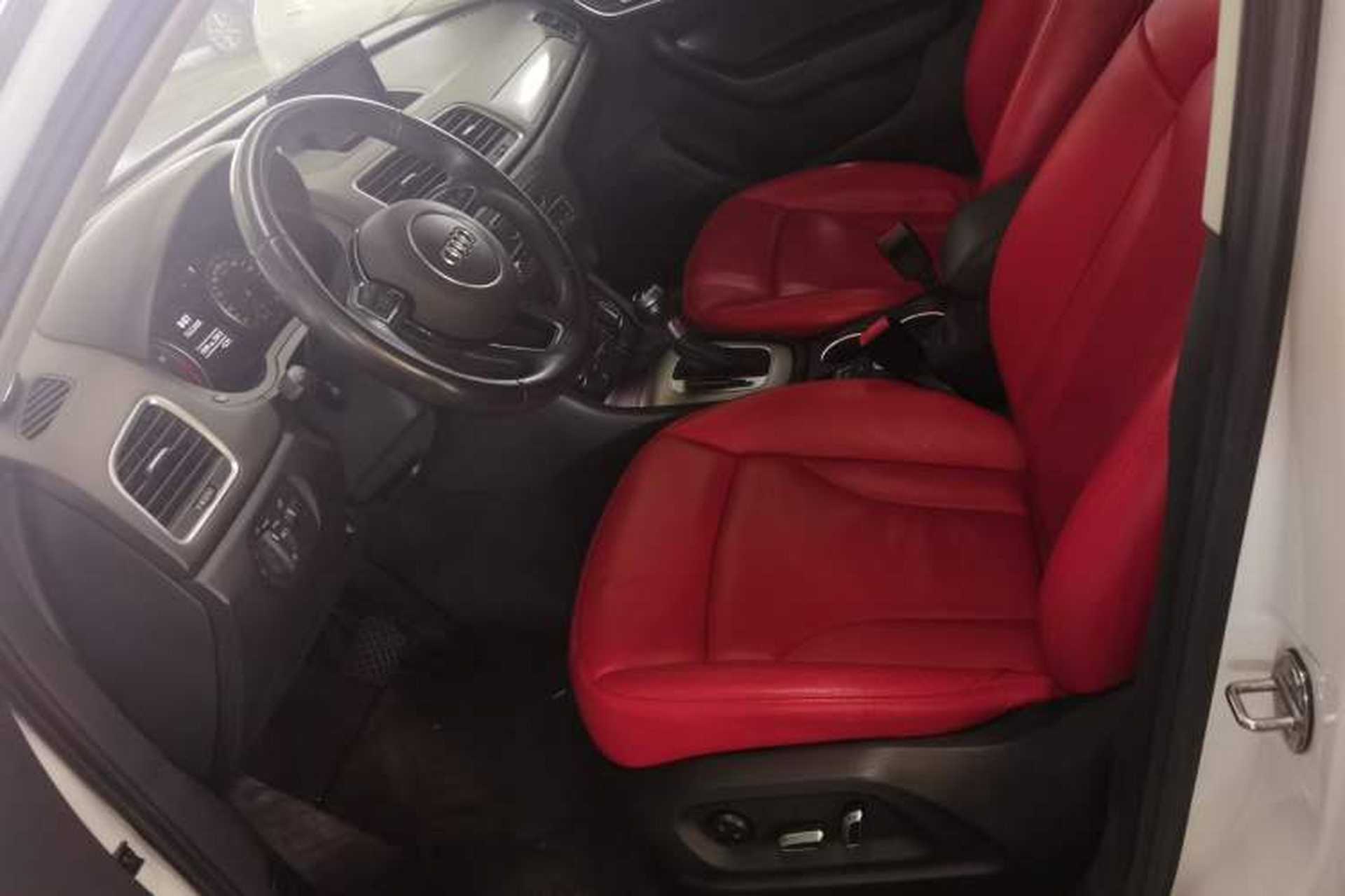 Used Audi Q3 2017 35 TFSI Fashion Model Left Front Seat