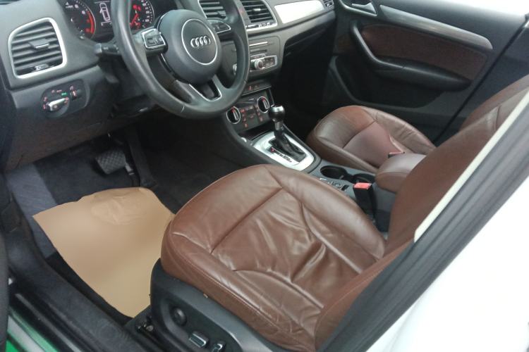 Used Audi Q3 2017 35 TFSI Style Edition Left Front Seat