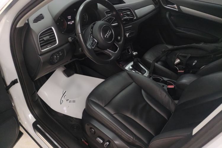 Used Audi Q3 2017 30 TFSI Fashion Model Left Front Seat