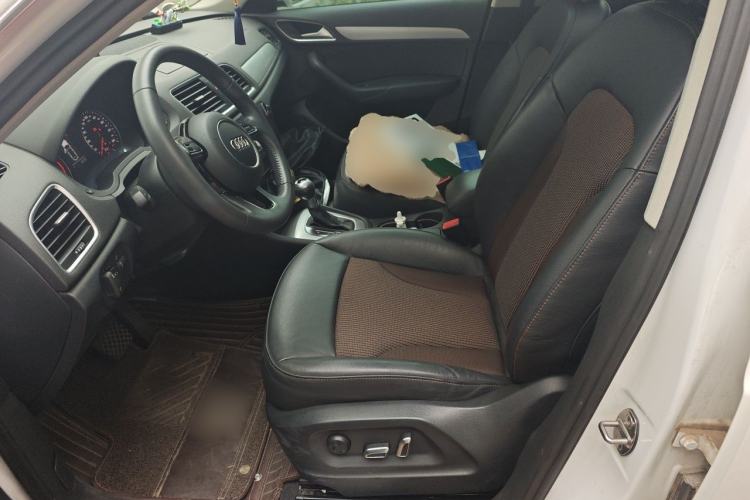 Used Audi Q3 2017 35 TFSI Fashion Model Left Front Seat