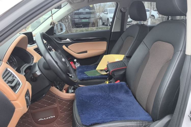 Used Audi Q3 2017 35 TFSI Fashion Model Left Front Seat