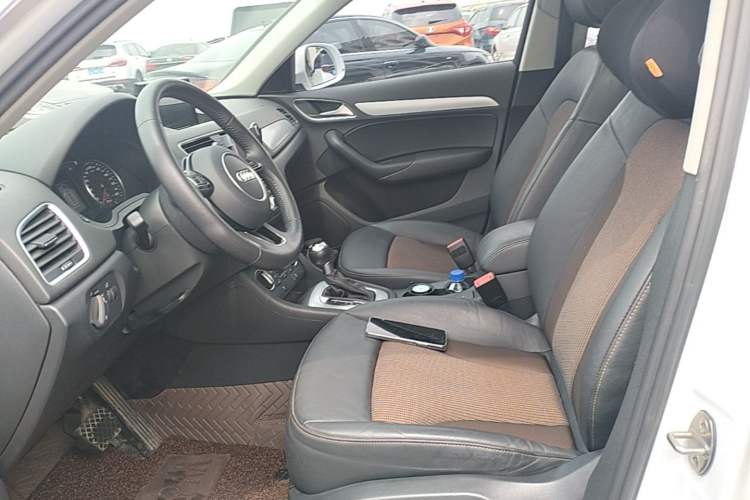 Used Audi Q3 2017 30 TFSI Fashion Model Left Front Seat