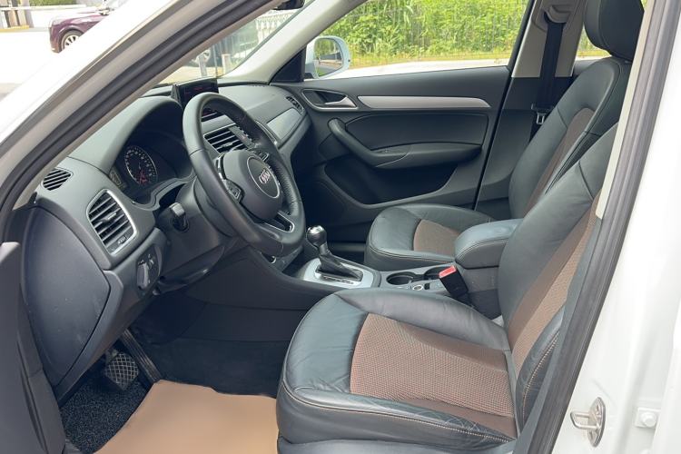 Used Audi Q3 2017 30 TFSI Fashion Model Left Front Seat