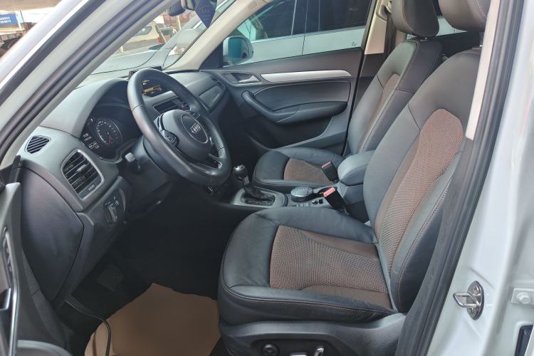 Used Audi Q3 2017 30 TFSI Fashion Model Left Front Seat