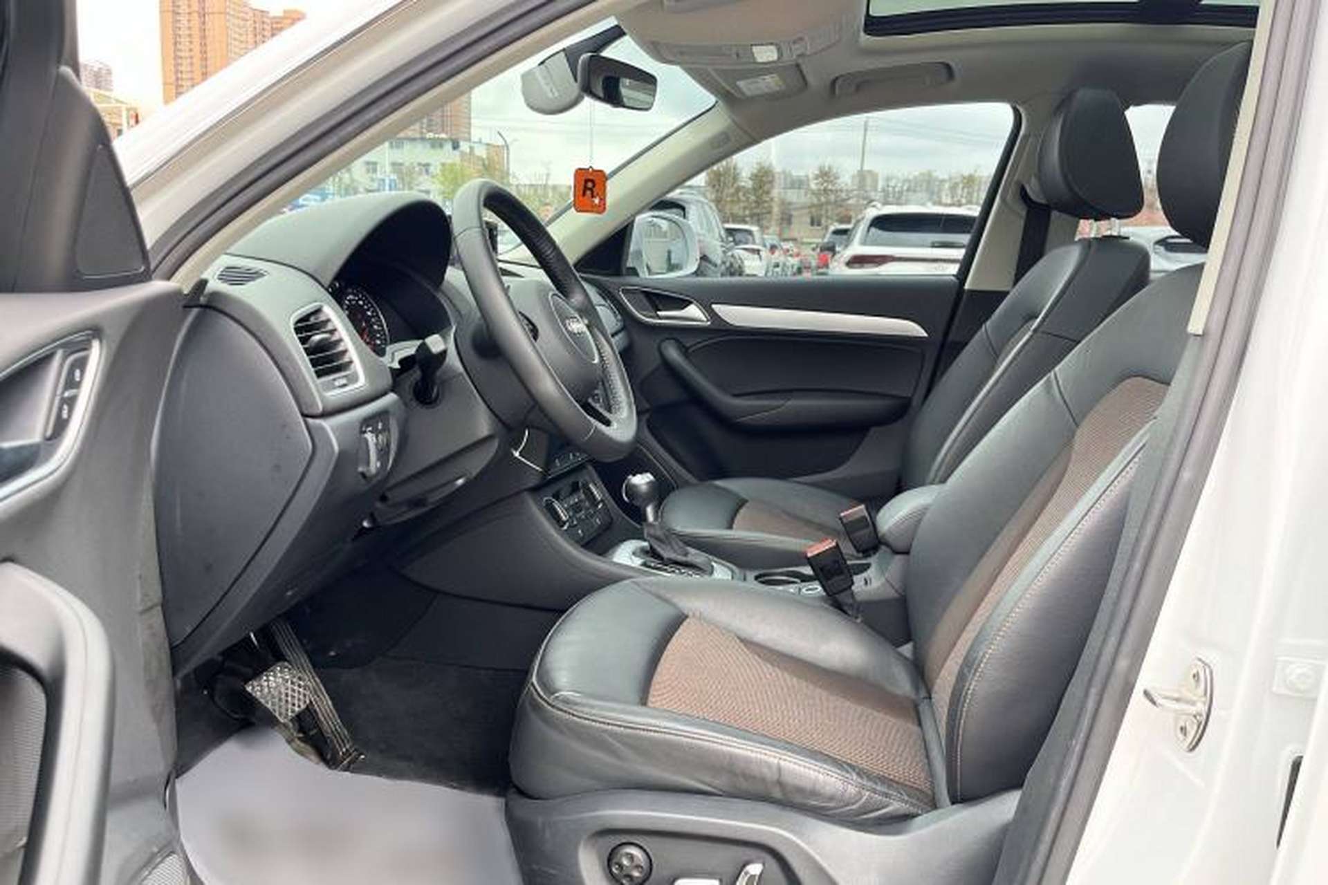 Used Audi Q3 2017 35 TFSI Fashion Model Left Front Seat