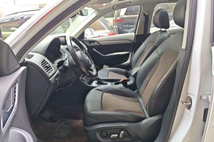 Used Audi Q3 2017 30 TFSI Fashion Model Left Front Seat