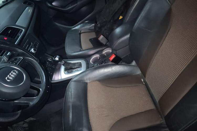 Used Audi Q3 2017 35 TFSI Fashion Model Left Front Seat