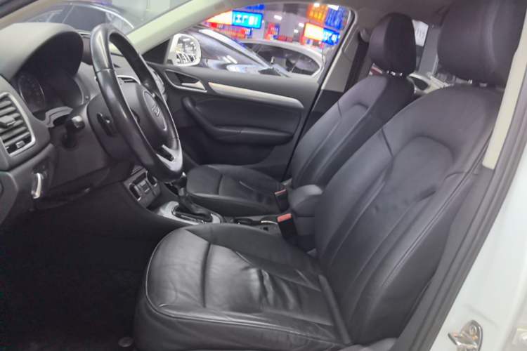 Used Audi Q3 2017 30 TFSI Fashion Model Left Front Seat