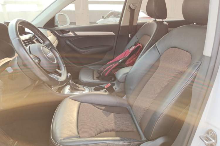 Used Audi Q3 2017 30 TFSI Fashion Model Left Front Seat
