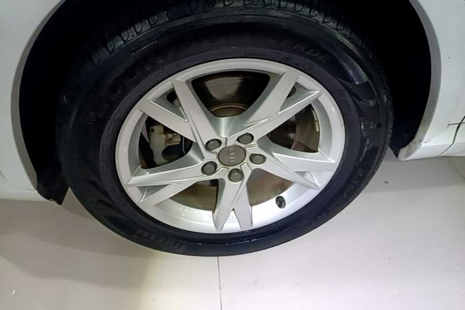 Used Audi Q3 2017 30 TFSI Fashion Model Left Front Wheel Hub