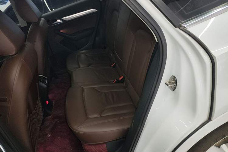 Used Audi Q3 2017 35 TFSI Style Edition Left Rear Seat