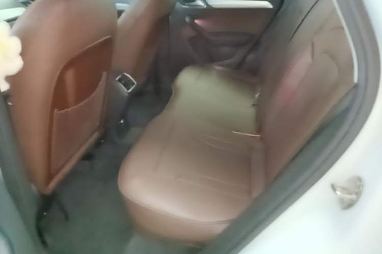 Used Audi Q3 2017 35 TFSI quattro all-wheel-drive sport model Left Rear Seat